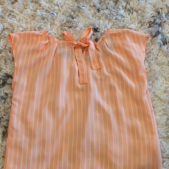 LC Lauren Conrad size XS peach striped top - Picture 3 of 3